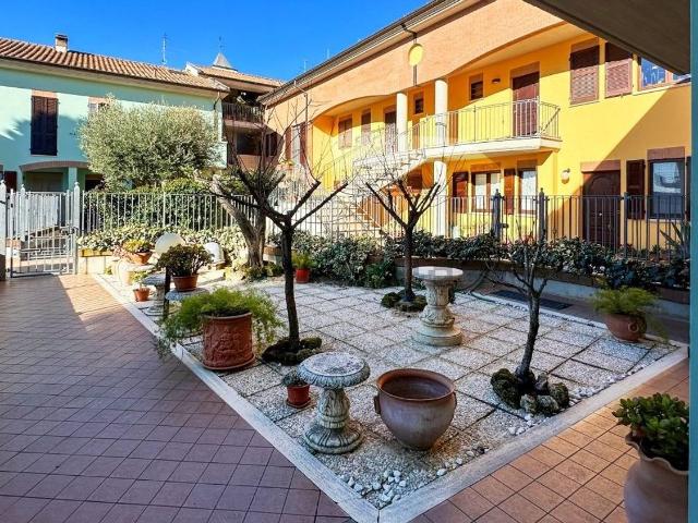 Villetta a schiera in vendita di 174 m² in Via Varco, 18