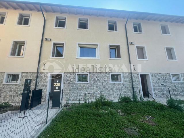 Villetta a schiera in vendita di 175 m² in Via Cavolano, 32