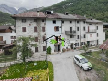 Villetta a schiera in vendita di 175 m² in Via Battisti Cesare, 27