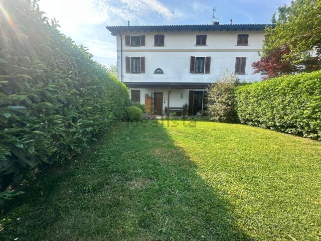 Villetta a schiera in vendita di 175 m² in Via Bergamo, 245