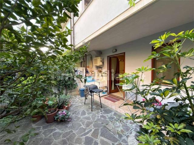 Villetta a schiera in vendita di 175 m² in Via Fontecchio