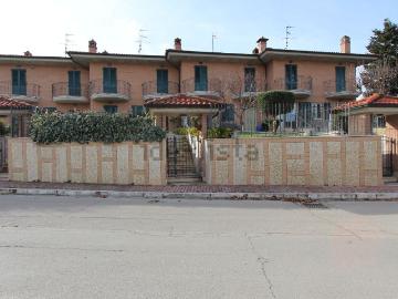 Villetta a schiera in vendita di 175 m² in Via Sant&apos  Antonio, 6