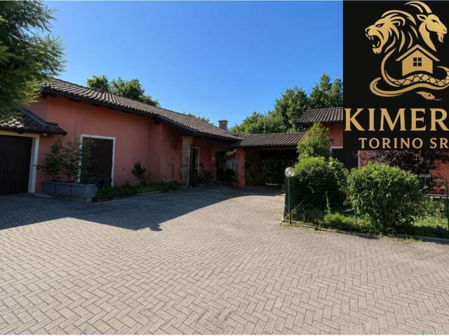 Villetta a schiera in vendita di 175 m² in Via Petiva, 4