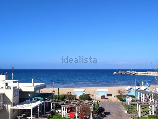 Villetta a schiera in vendita di 175 m² in Viale Cairoli, 145