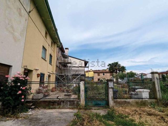 Villetta a schiera in vendita di 177 m² in Via Santa Sabata, 45