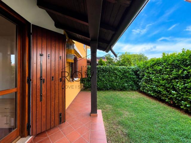 Villetta a schiera in vendita di 178 m² in Via Donatori Avis Aido