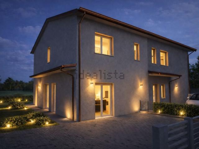Villetta a schiera in vendita di 178 m² in Via Lughese