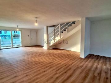 Villetta a schiera in vendita di 178 m² in Via Rasega