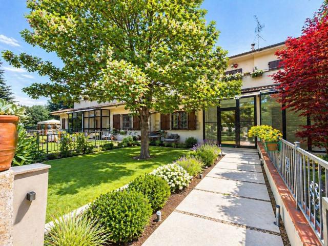 Villetta a schiera in vendita di 179 m²