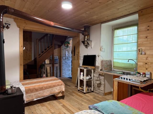 Villetta a schiera in vendita di 179 m² in Via Guglielmo Marconi, 127