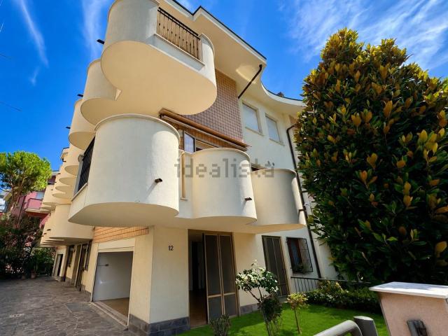 Villetta a schiera in vendita di 179 m² in Via Sicilia