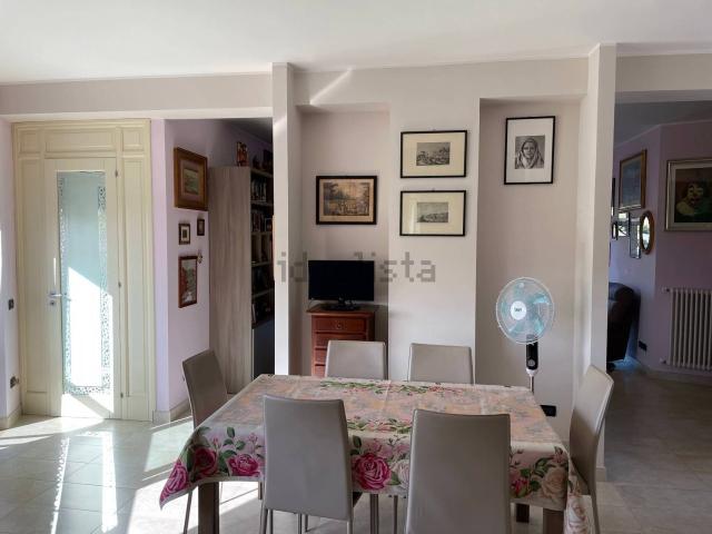 Villetta a schiera in vendita di 179 m² in Viale Barlaam da Seminara