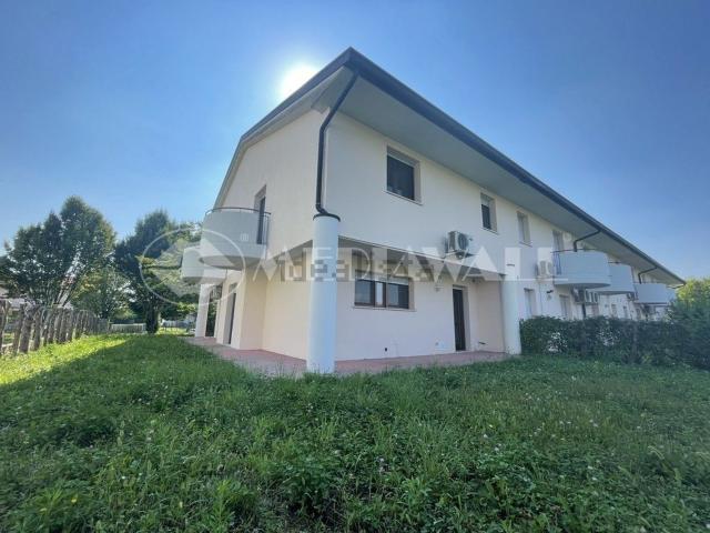 Villetta a schiera in vendita di 180 m²