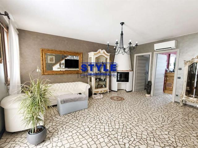 Villetta a schiera in vendita di 180 m²