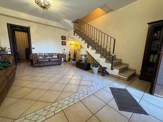 Villetta a schiera in vendita di 180 m²