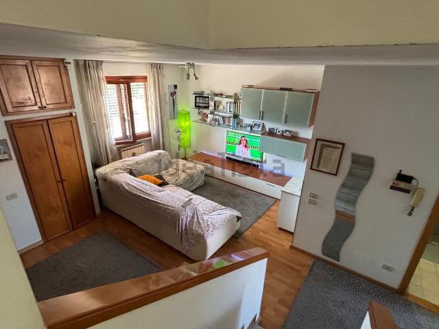 Villetta a schiera in vendita di 180 m² in Via 1º Maggio, 8