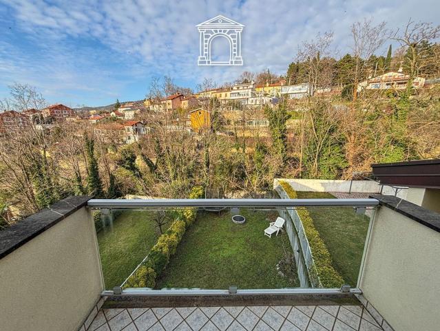 Villetta a schiera in vendita di 180 m² in Via Commerciale