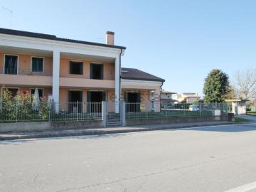 Villetta a schiera in vendita di 180 m² in Via Ca&apos  Zusto, 39