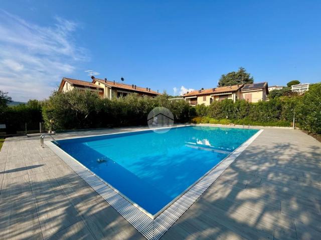 Villetta a schiera in vendita di 180 m² in Via Casetta Fossa