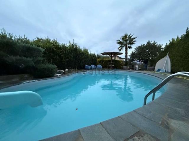 Villetta a schiera in vendita di 180 m² in Via Cecinese