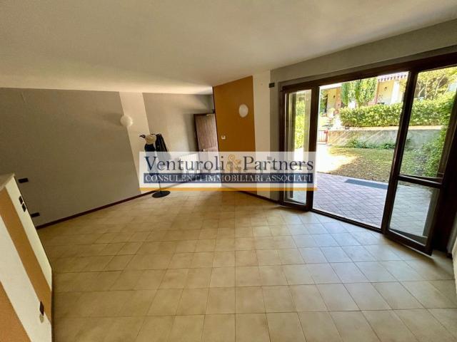 Villetta a schiera in vendita di 180 m² in Via Antonioli