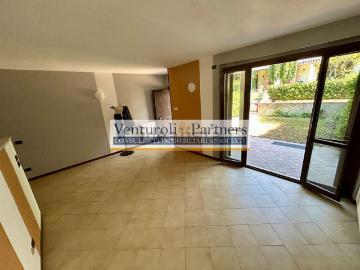 Villetta a schiera in vendita di 180 m² in Via Antonioli