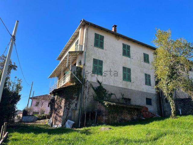 Villetta a schiera in vendita di 180 m² in Via Adua, 5