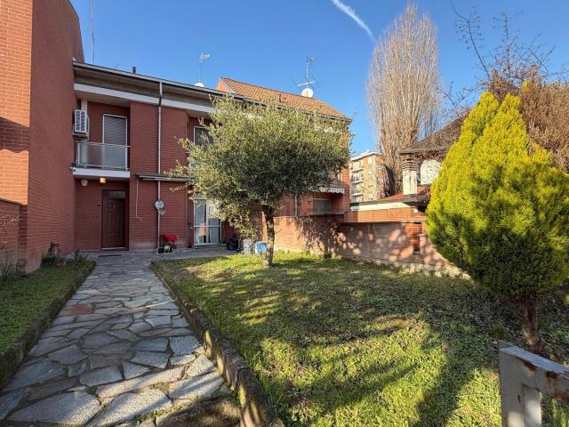 Villetta a schiera in vendita di 180 m² in Via Alessandro Tonso, 78