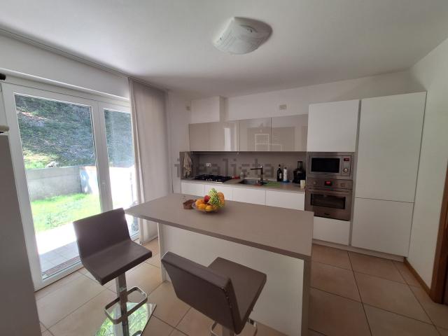 Villetta a schiera in vendita di 180 m² in Via Battiferri, 35