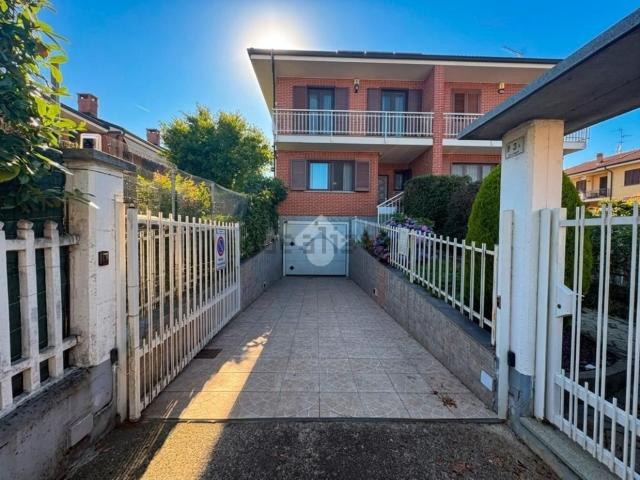 Villetta a schiera in vendita di 180 m² in Via Guido Gozzano, 3