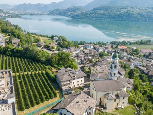 Villetta a schiera in vendita di 180 m² in Via don Enrico Angeli, 48