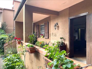 Villetta a schiera in vendita di 180 m² in Via del Commendone