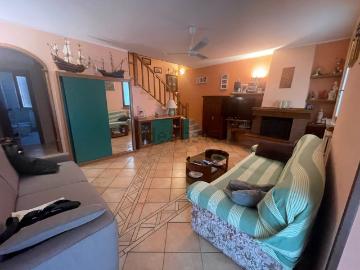 Villetta a schiera in vendita di 180 m² in Via Fratelli Cervi