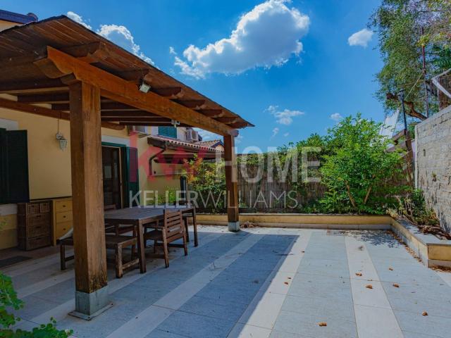 Villetta a schiera in vendita di 180 m² in Via Monte di Mezzo