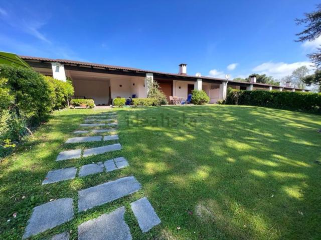 Villetta a schiera in vendita di 180 m² in Via Monte Ruscello