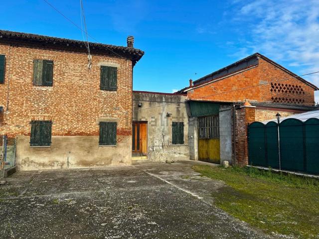 Villetta a schiera in vendita di 180 m² in Via Mazzini, 30