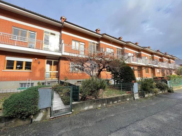 Villetta a schiera in vendita di 180 m² in Via Martiri della Libertà, 49