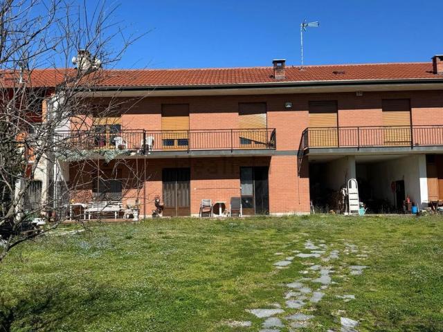 Villetta a schiera in vendita di 180 m² in Via Milanere, 29