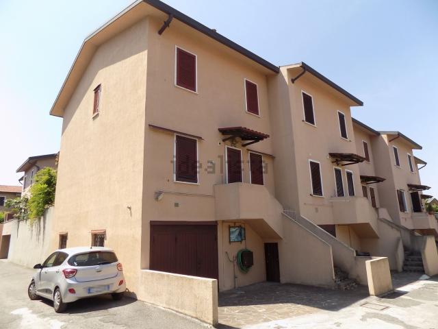 Villetta a schiera in vendita di 180 m² in Via Nazario Sauro, 129