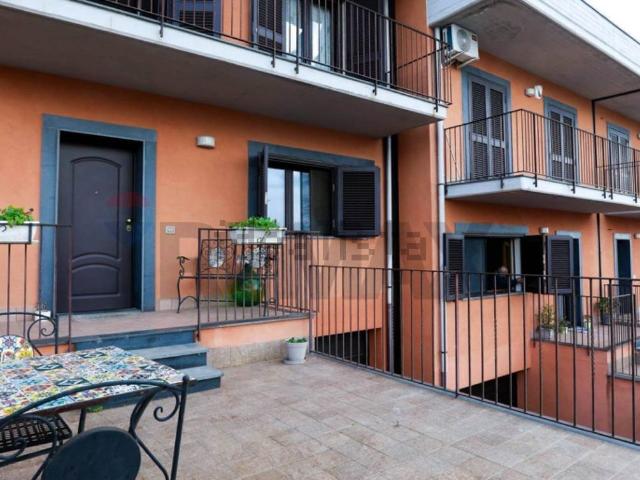 Villetta a schiera in vendita di 180 m² in Via Nino Martoglio, 18