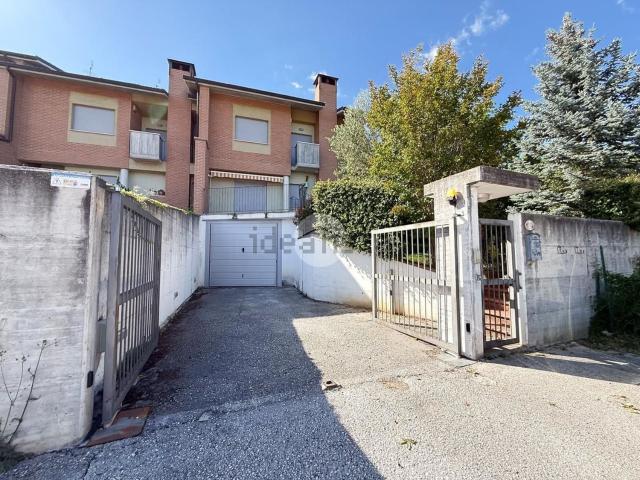 Villetta a schiera in vendita di 180 m² in Via S. Maria a Colle, 71
