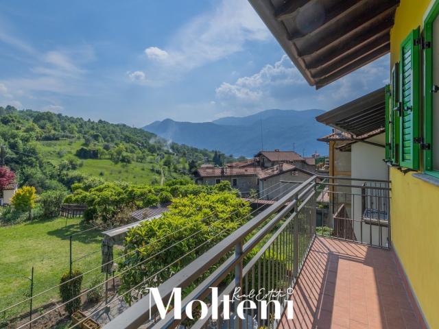 Villetta a schiera in vendita di 180 m² in Via San Michele, 27