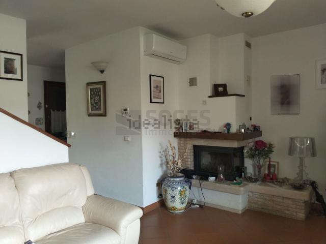 Villetta a schiera in vendita di 180 m² in Via Pietro Nenni