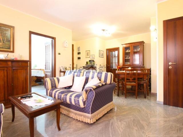 Villetta a schiera in vendita di 180 m² in Via Radici in Monte, 1