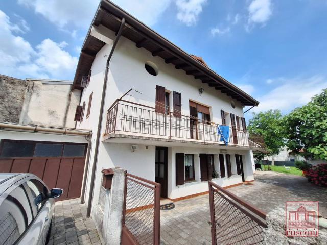 Villetta a schiera in vendita di 180 m² in Via Rizzo, 19