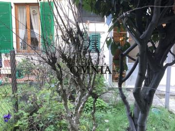 Villetta a schiera in vendita di 180 m² in Via Vittorio Locchi