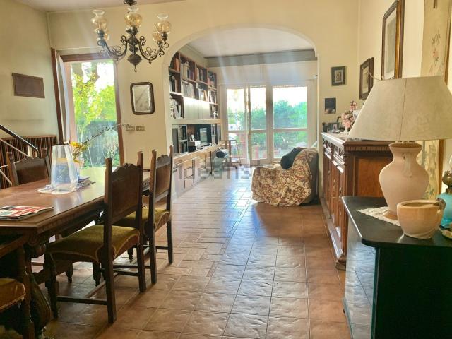 Villetta a schiera in vendita di 180 m² in Viale Francesco Baracca