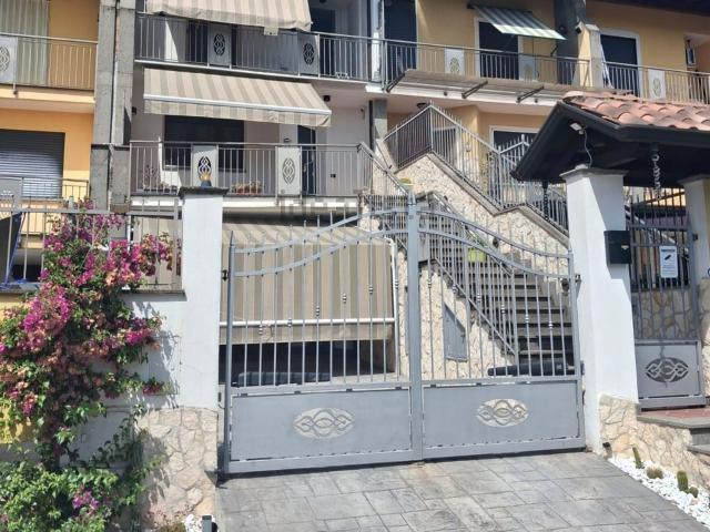 Villetta a schiera in vendita di 180 m² in Contrada Cona dei Greci, 46
