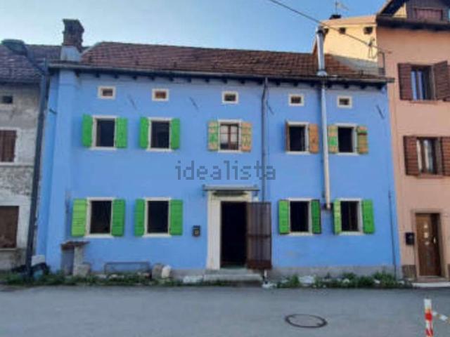 Villetta a schiera in vendita di 181 m² in Via I Maggio, 39