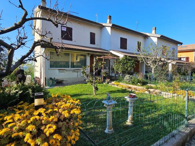 Villetta a schiera in vendita di 183 m²